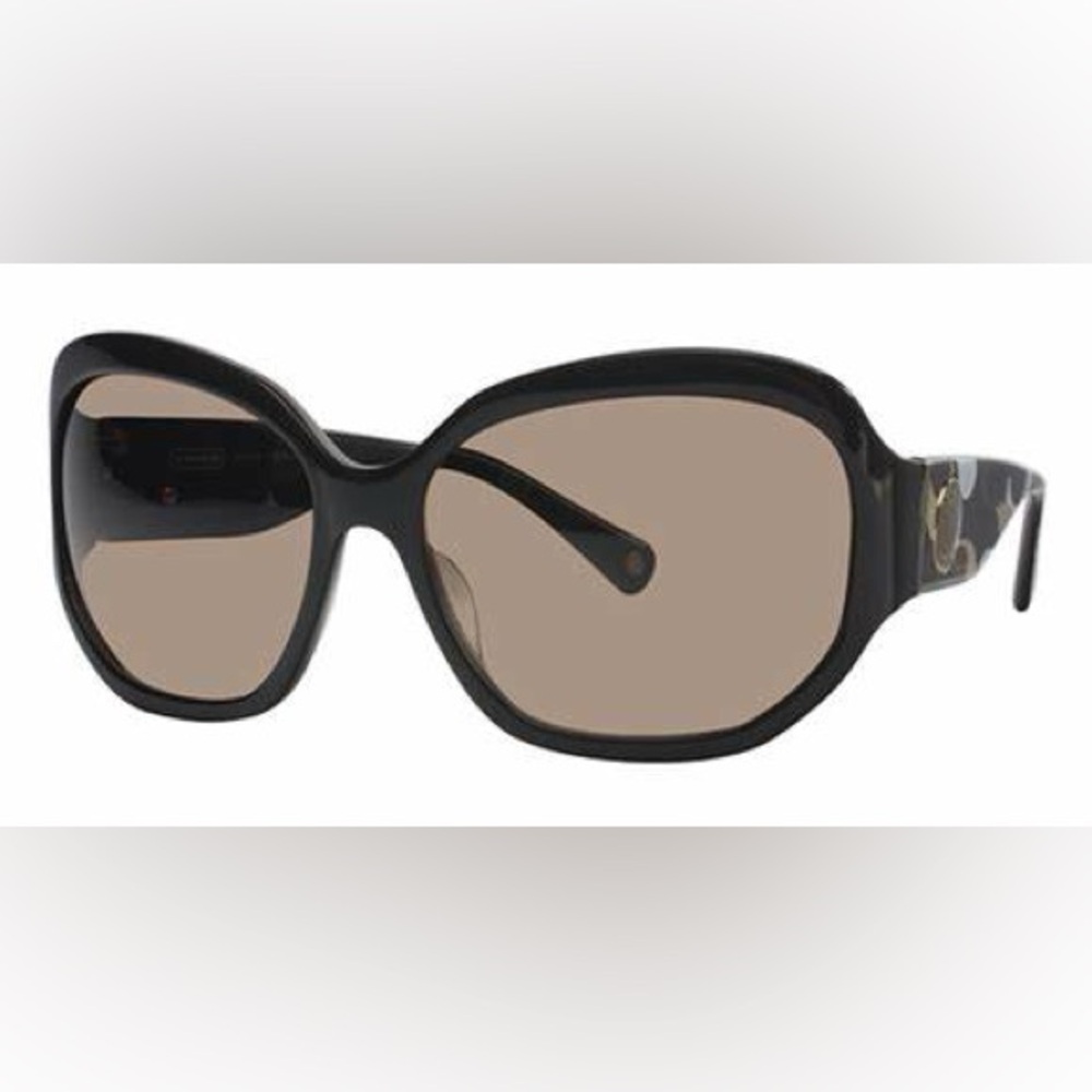 Coach Ryanne S800 Black
Sunglasses 61/16-125mm
White/Silver Oversized